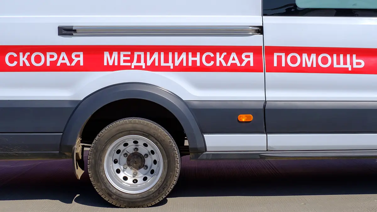 Четыре вагона сошли с рельсов после столкновения с локомотивом в Пермском крае